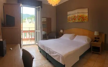 Ligure 4*