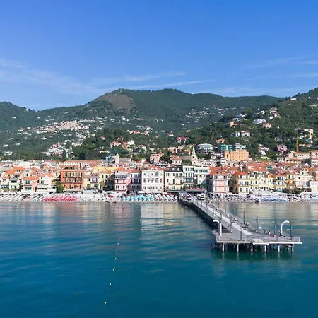 Ligure アラッシオ