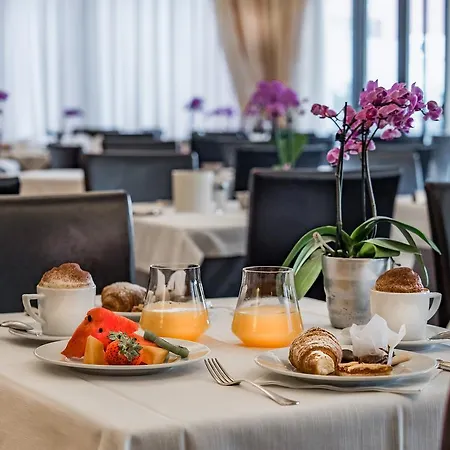 ホテル Ligure 4*