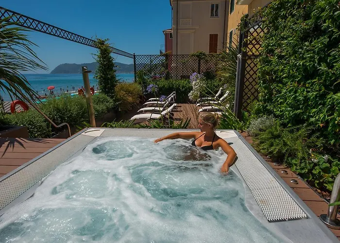 Hotel Ligure 4*